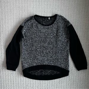 Dex Bouclé Sweatshirt